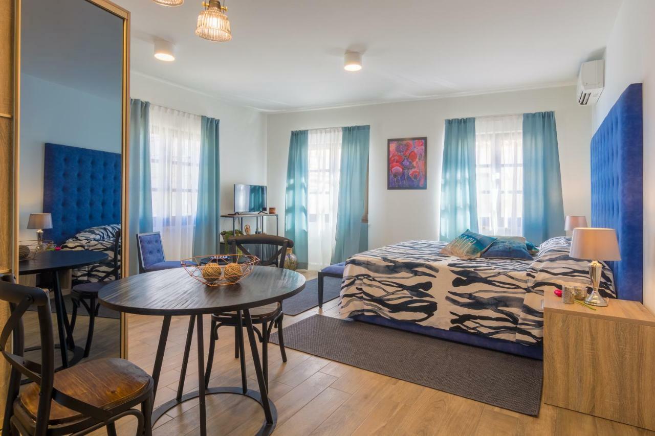 Apartments Mihael Нин Екстериор снимка