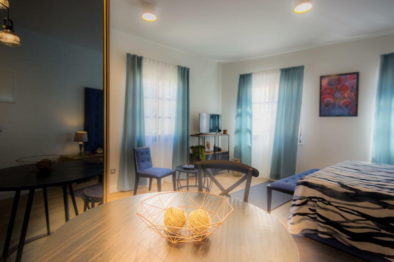 Apartments Mihael Нин Екстериор снимка
