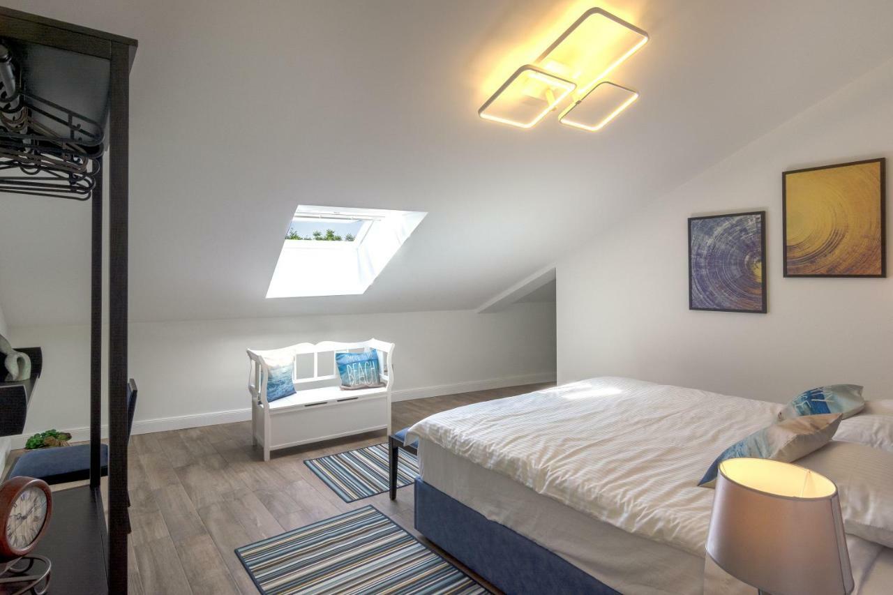 Apartments Mihael Нин Екстериор снимка